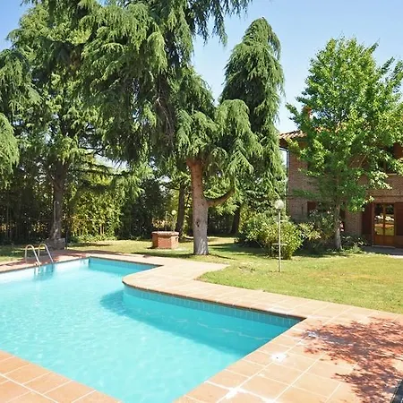 Lauretana Villa *