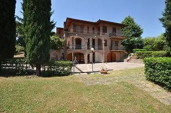 Lauretana Villa Torrita di Siena